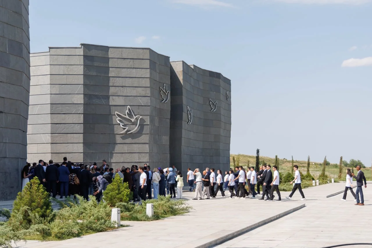 4-cu Susa Qlobal Media Forumunun istirakcilari Xocali ve Xankendi seherlerine sefer edibler