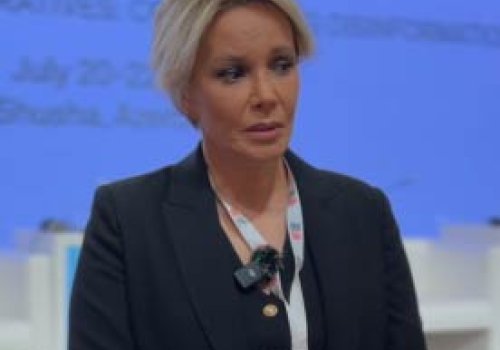 Saynur Tezel media ve texnologiya muhitinde dezinformasiyani formalasdiran tendesiyalardan behs edib